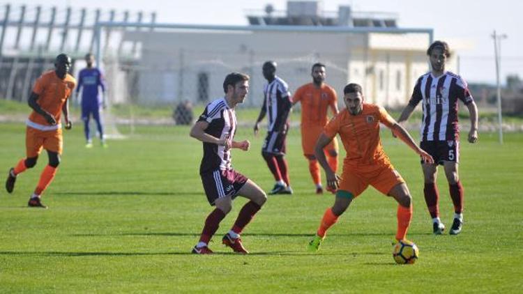 Aytemiz Alanyaspor hazırlık maçında Elazığspora yenildi