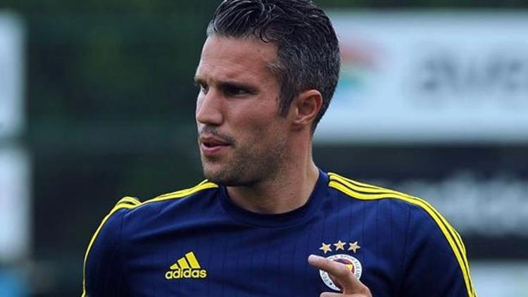 Fenerbahçe transferine sert tepki Persie...