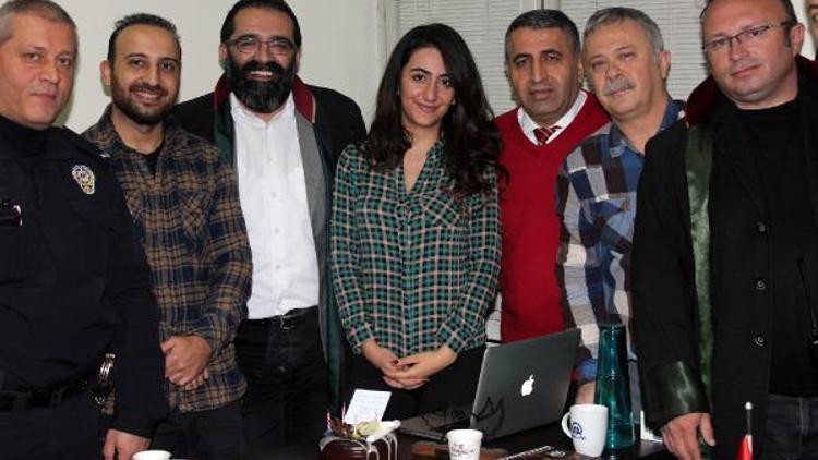 Bursa Cumhuriyet Savcısı Özgür Katip Kaya, çalışan gazeteciler gününü kutladı