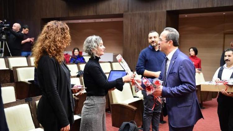 CHPli Tezcan: Yavru muhalefetin hedefi de yavru iktidar olmakmış