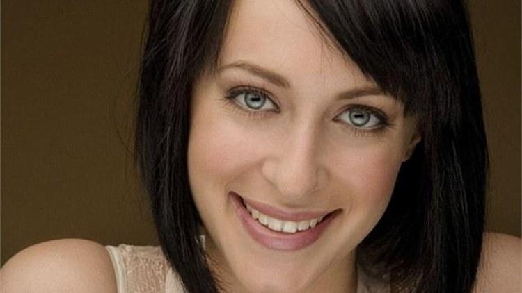 Son dakika 29 yaşındaki ünlü oyuncu Jessica Falkholt hayatını kaybetti
