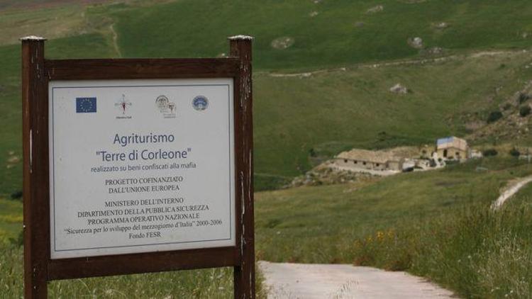 İtalyada agro-mafya 21.8 milyar euro iş hacmine ulaştı