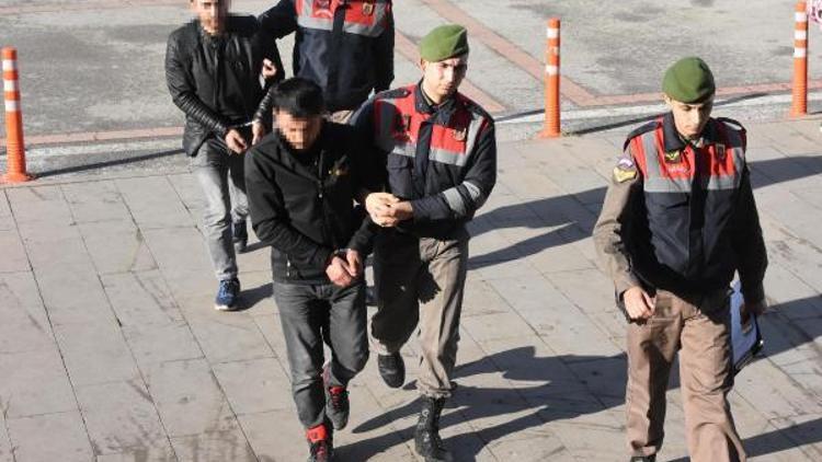 Edirnede bir yılda 95 terör şüphelisi yurt dışına kaçarken yakalandı