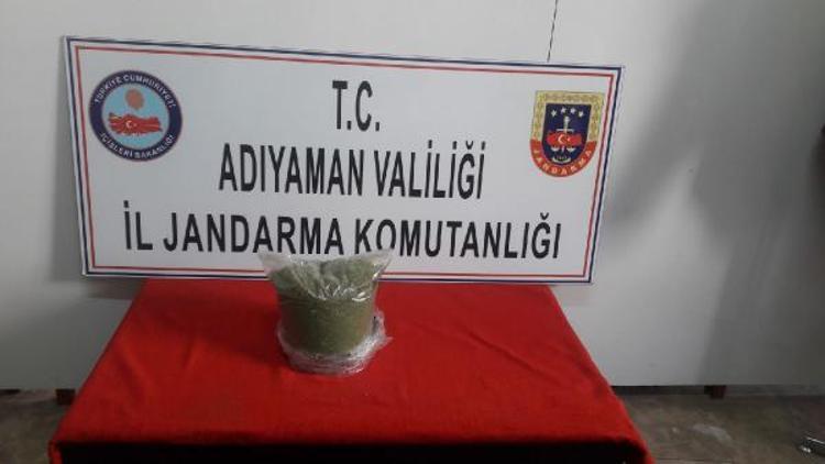 Adıyamanda 3 kilo esrar ele geçirildi