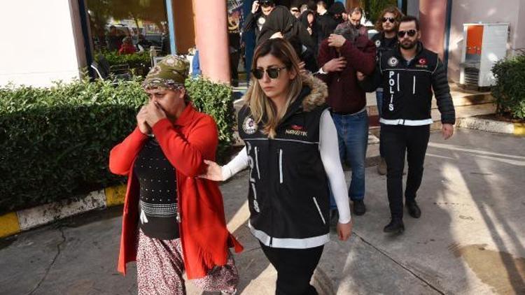Antalyada uyuşturucu operasyonu: 12 gözaltı