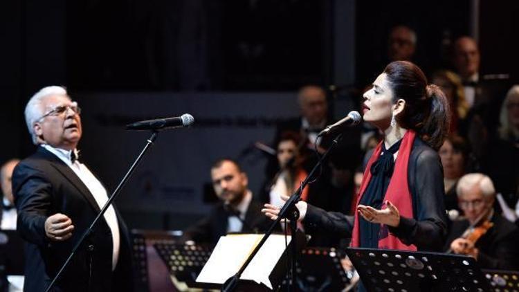 Muratpaşada geleneksel yeni yıl konseri
