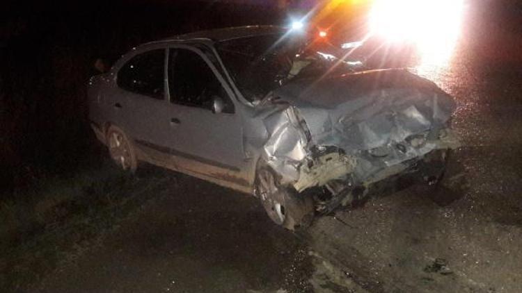 Amasya’da 2 otomobil çarpıştı: 6 yaralı
