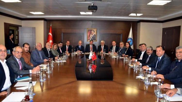 Irak’ın Ankara Büyükelçisi Alalawiden yatırımcılara davet