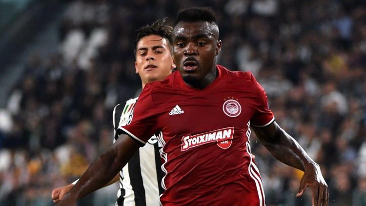 Emenike de dönüyor Sowun ardından...