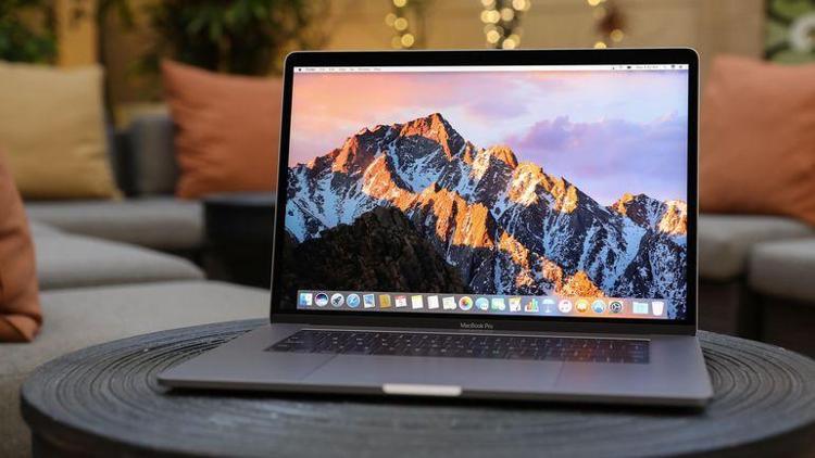 Bu yıl yeni bir Macbook Pro beklemeyin, gelmeyecek