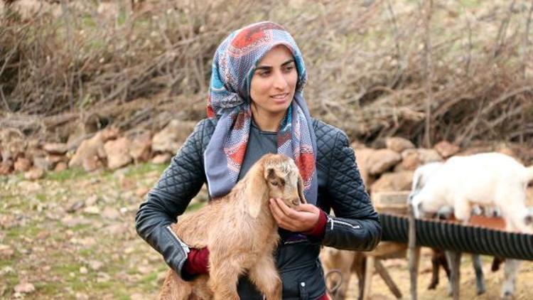 Leylanın bitmeyen dramı; İlik verdiği kardeşi öldürülünce üniversiteyi bıraktı