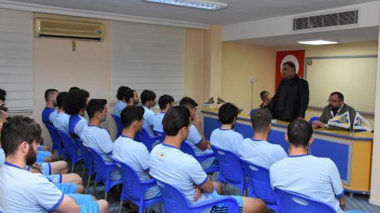 Başkan Candan, Tarsus İdman Yurduna ziyaret