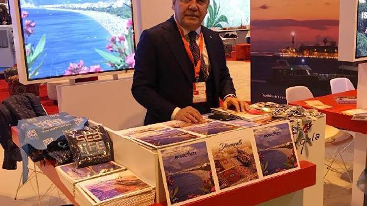 Başkan Böcek, FITUR Fuarında