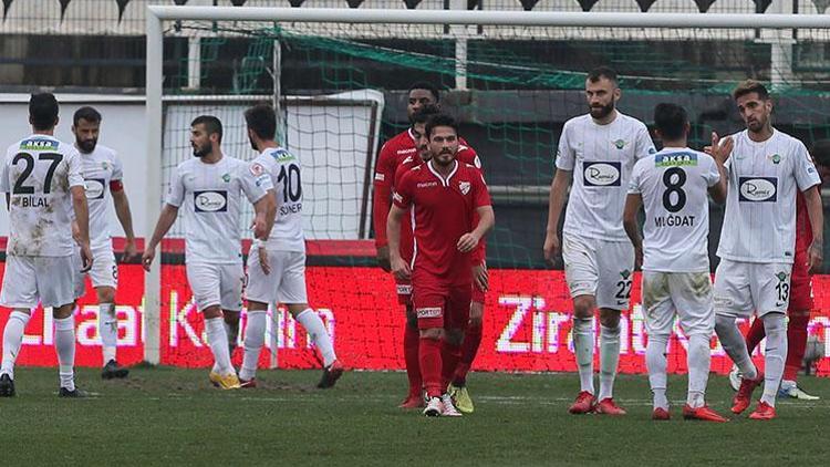 Akhisarspor, Bolusporu yendi, çeyrek finale yükseldi