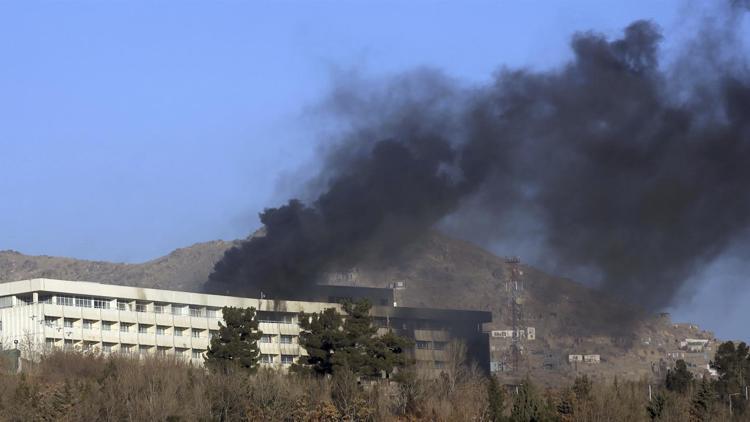 Afganistanda Taliban saldırısı: 18 kişi öldü