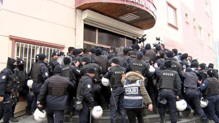 Polis, HDPlilerin açıklamasına izin vermedi