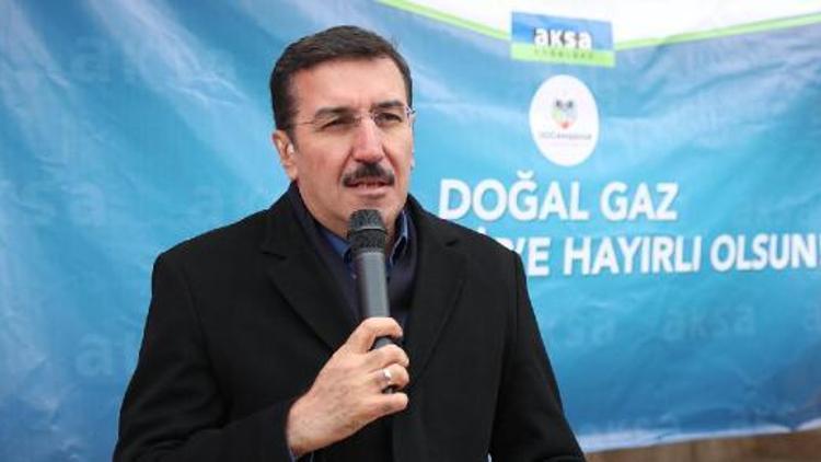 Bakan Tüfenkci: Sınırlarımızın dibinde terör koridoru oluşturtmayız
