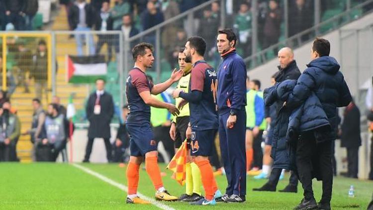 Arda Turan, Süper Lig’de 6 yıl 8 ay sonra yeniden sahada