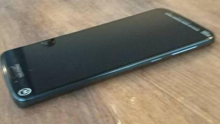 Motorolanın yeni telefonu ilk kez görüntülendi: Moto G6 Plus
