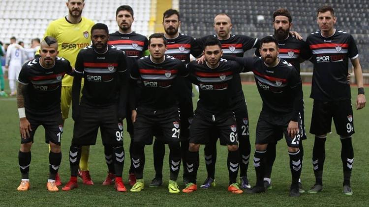 Manisaspora şok üstüne şok 7 futbolcu gitmişti 5 isim daha...