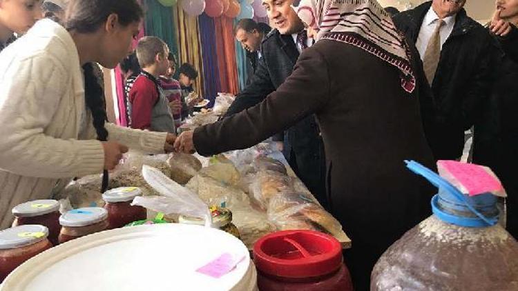 Afrikada su kuyusu açılması için kermes düzenlendi