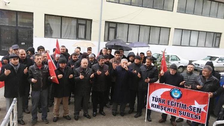 Kırşehir’de askere dualarla destek