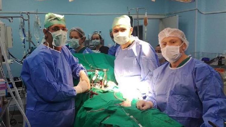 Amasya’da ilk açık by-pass ameliyatı 2 hastaya uygulandı