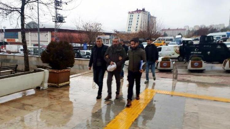 HDP Elazığ İl Eş Başkanına terör propagandasından gözaltı