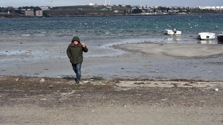 Tekirdağda deniz çekildi, tekneler karaya oturdu