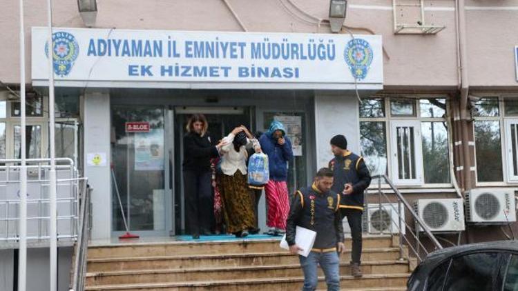 Adıyamanda hırsızlık şüphelisi 3 kadın yakalandı