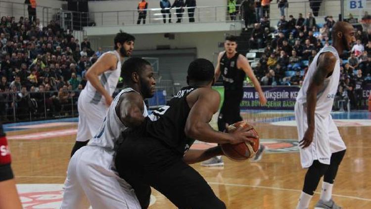Sakarya Büyükşehir Basketbol - Demir İnşaat Büyükçekmece: (FOTOĞRAFLAR)
