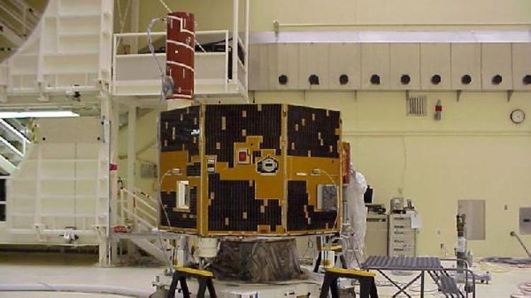 NASA’nın kayıp uydusu yeniden sinyal göndermeye başladı