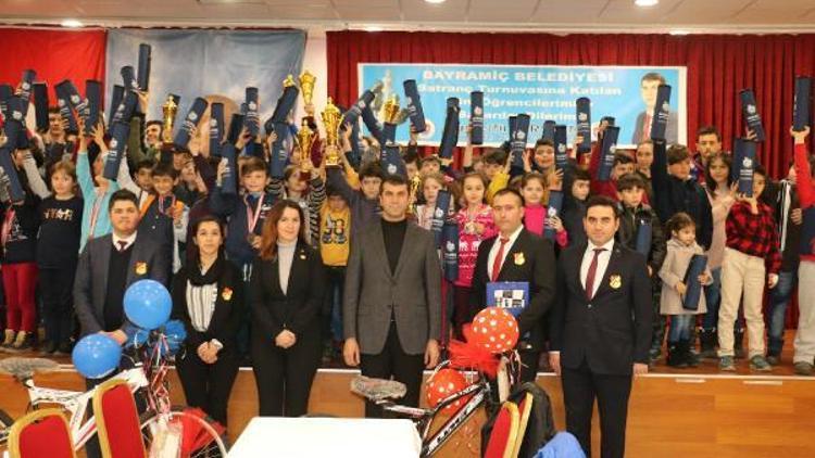 Bayramiç Belediyesi satranç turnuvası sona erdi