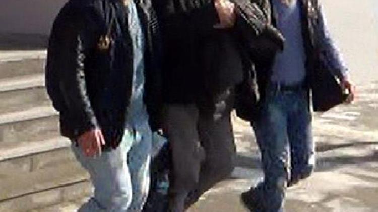 Adanada TTB üyesi doktor gözaltına alındı