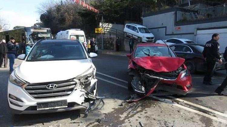 Üsküdar Sahil Yolu’nda zincirleme kaza: 2 yaralı