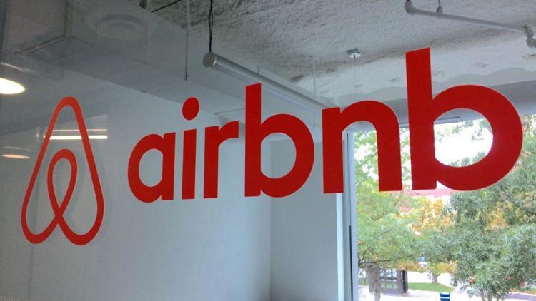 Airbnbnin mali işler müdürü görevinden ayrıldı