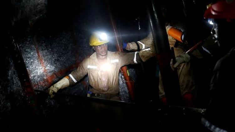 Mahsur kalan 955 maden işçisi kurtarıldı