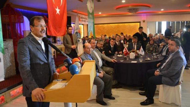 Hakan Çavuşoğlu: Milletimiz yürü diyor, Mehmetçiğimiz gürül gürül gidiyor