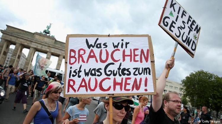 Alman polisinden ilginç açıklama: Esrar yasağı kalkmalı