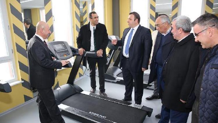 Belediye meclis üyelerine Erciyesevler tesisi gezdirildi