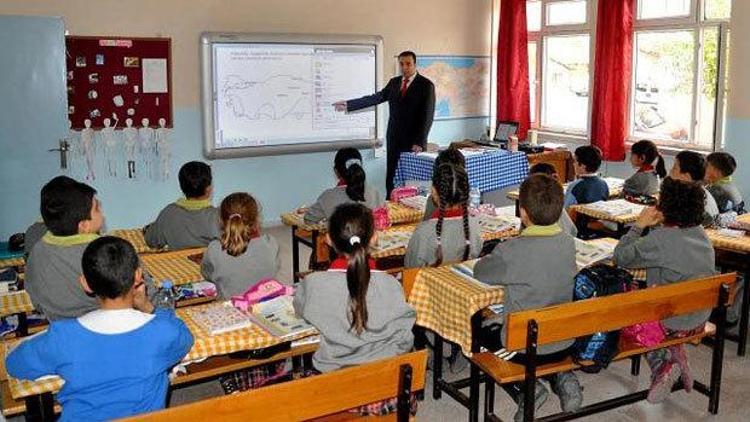 İlkokulda ‘okullaşma’ oranı düştü