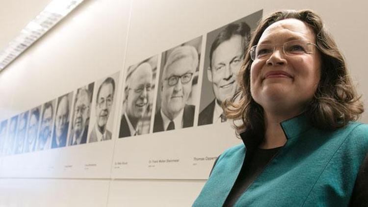 Nahles, ‘solun Merkel’i olabilecek mi