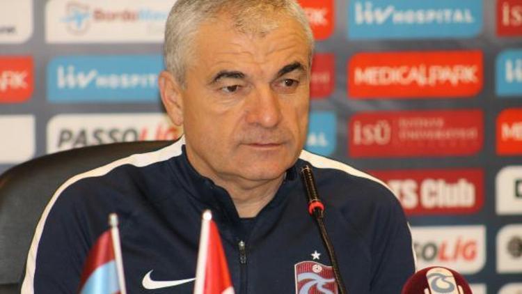 Trabzonspor Teknik Direktörü Çalımbay: Aykut hocaya kimse kızmasın
