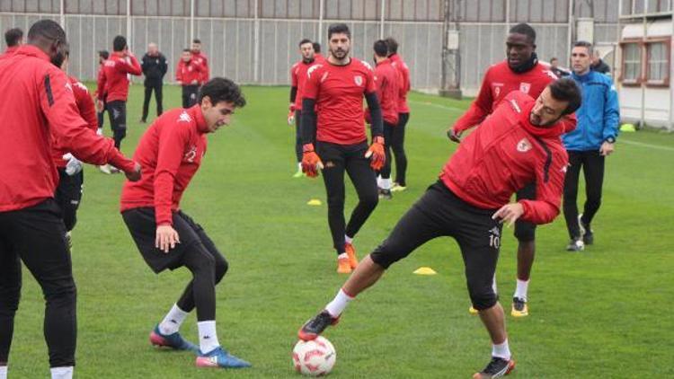 Samsunspor, Büyükşehir Belediye Erzurumspor maçına hazırlanıyor