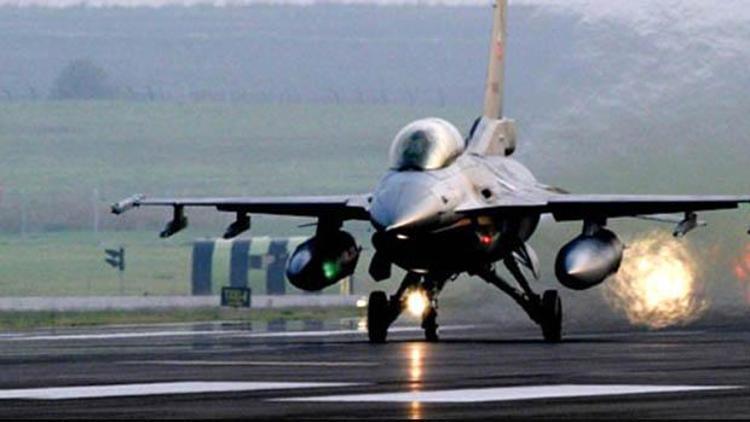 Hava sahası açıldı: Türk Jetleri havalandı