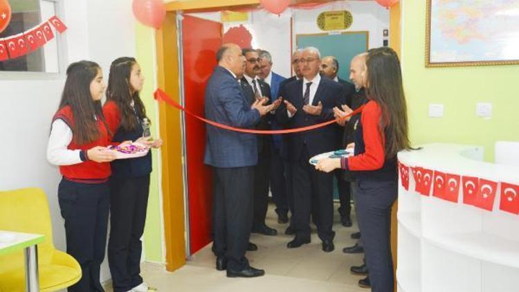 Kırşehir Emniyet Müdürlüğü’nün Z Kütüphanesi açıldı