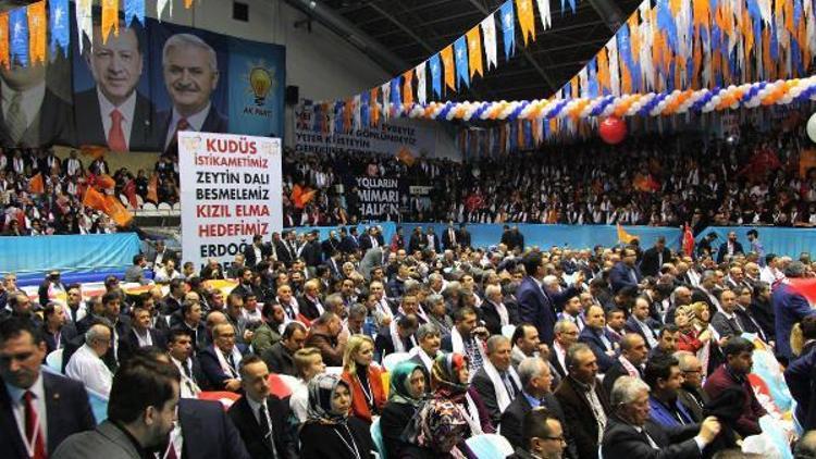 Başbakan Yıldırım: Türkiyeye kafa tutanlar bu sese kulak versin