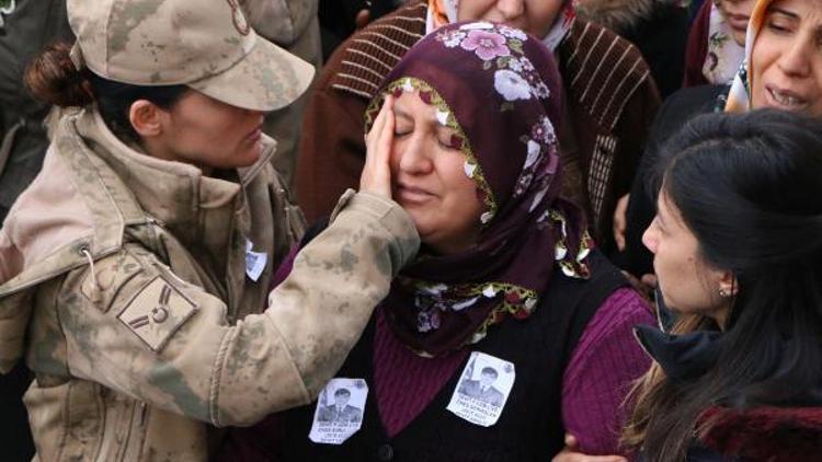 Afrin şehidi Enes Sarıaslanı 10 bin kişi uğurladı