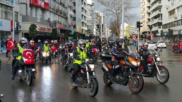 Motosiklet tutkunlarından Mehmetçike destek konvoyu