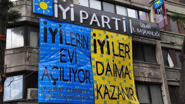 İYİ Parti’den ilginç pankart